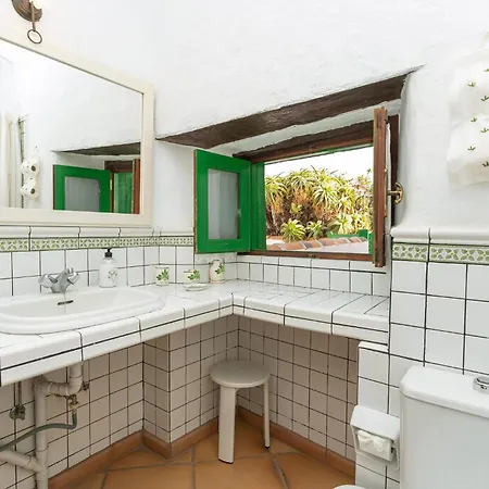 Casa *